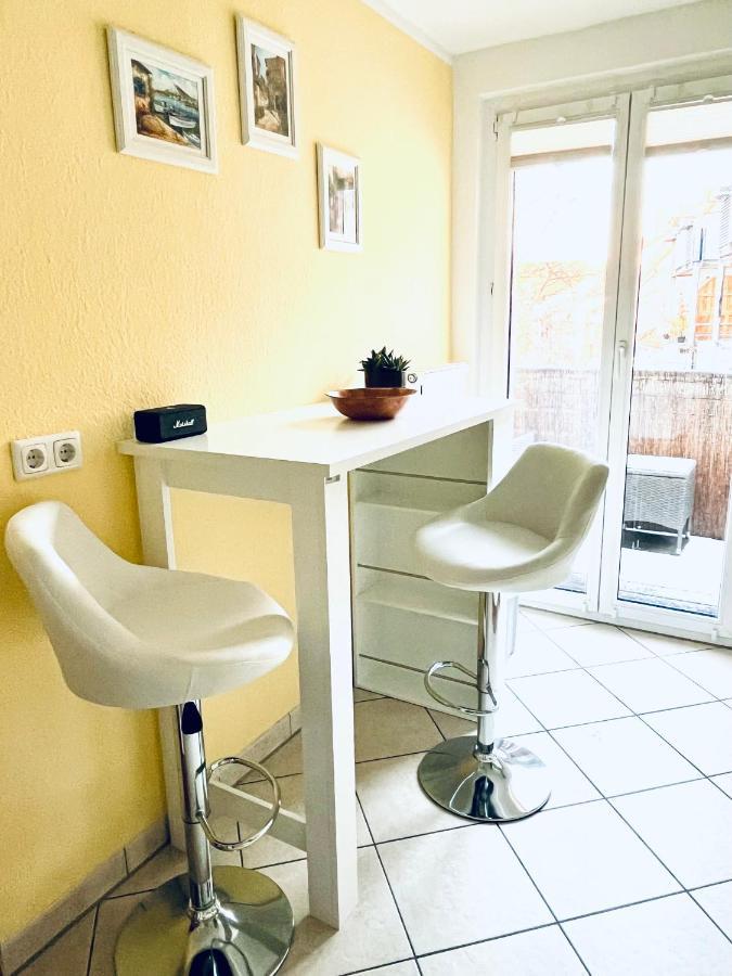 Modernes 3 Zimmer Apartment - Luise- Mit Wlan, Balkon Und Smart-Tv In City-Nahe! Érfurt Exterior foto
